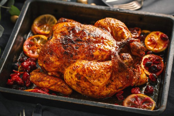5 Resep Ayam Utuh Lezat, Puaskan Seluruh Keluarga