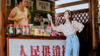 Atur Keuangan Cerdas: 6 Tips Hindari Utang Warung