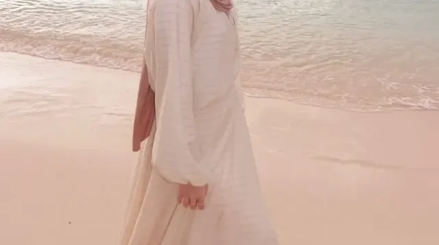 Gamis Syar'i Earth Tone: 5 Inspirasi Elegan Terbaru