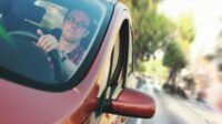Kuasai 5 Teknik Aman Salip Mobil, Hindari Kecelakaan!
