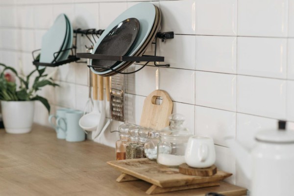 Rahasia Simpan Alat Dapur Anti Karat & Awet Lama