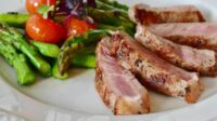 Rahasia Steak Restoran: 5 Tips Anti Gagal, Ketagihan!