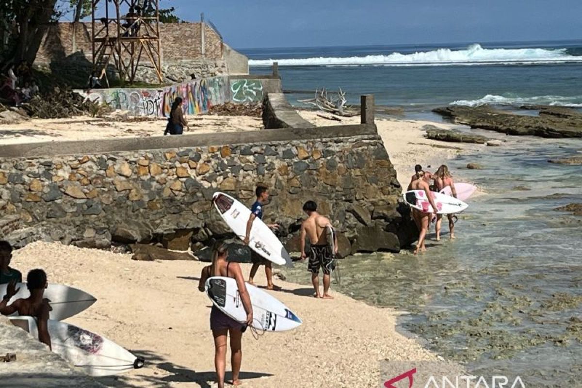 24 Peselancar Pesisir Barat Siap Guncang WSL Krui Pro 2025