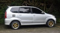 70 Jutaan Dapat SUV 3 Baris Bekas? Irit, Nyaman & Tangguh!