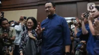 Anies Umumkan Kelahiran Cucu, Hadiri Sidang Tom Lembong
