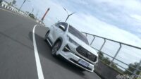 Innova Zenix Dominasi! Mobil Hybrid terlaris Mei 2025