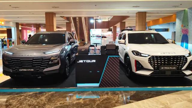 Jetour Dashing & X70 Plus: Harga Murah, Spesifikasi Unggul!