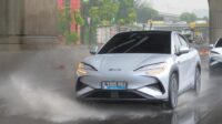Mobil Listrik Dominasi Pasar RI, Kalahkan Hybrid?