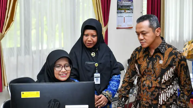SPMB 2025 Semarang Sukses! Wamendikdasmen Pastikan Pelaksanaan Lancar