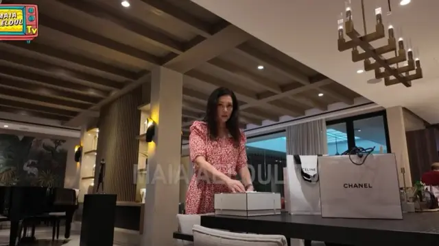 Seserahan Mewah Al Ghazali: Cartier, Victoria's Secret, & Lainnya!