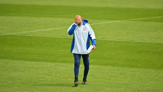 Spalletti Dipecat! Kekalahan Italia Picu Krisis Timnas Besar