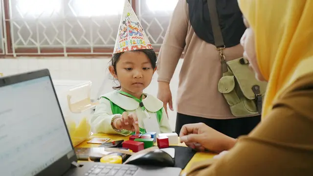 Layanan Kesehatan Gratis: Santri dan Sekolah Rakyat Sehat