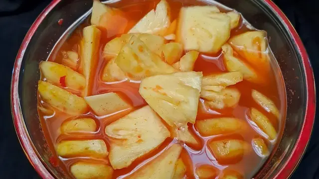 Resep_Asinan_Nanas_Asam_Segar_Rahasia_Weekend_Sempurna Resep Asinan Nanas Asam Segar: Rahasia Weekend Sempurna